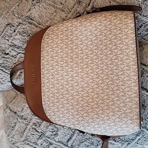 Michael Kors Emmy LG dome bacpack